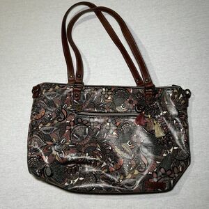 NWOT Sakroots Metro Tote features a colorful, artistic print on coated canvas